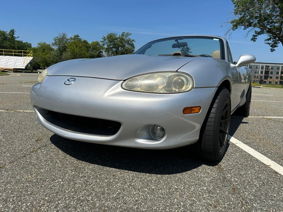 2001 Mazda NB MX-5 Miata - Image 8 of 31