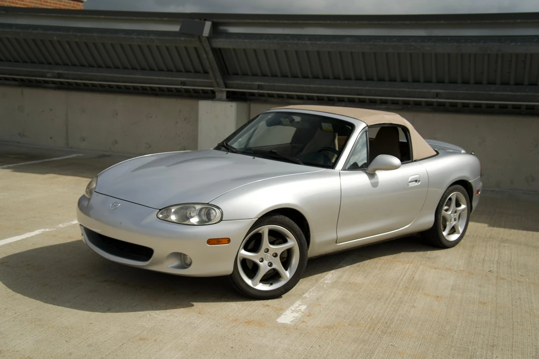 2001 Mazda NB MX-5 Miata - Image 8 of 21