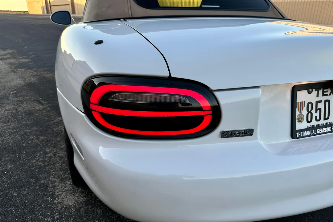 2001 Mazda NB MX-5 Miata - Image 23 of 31