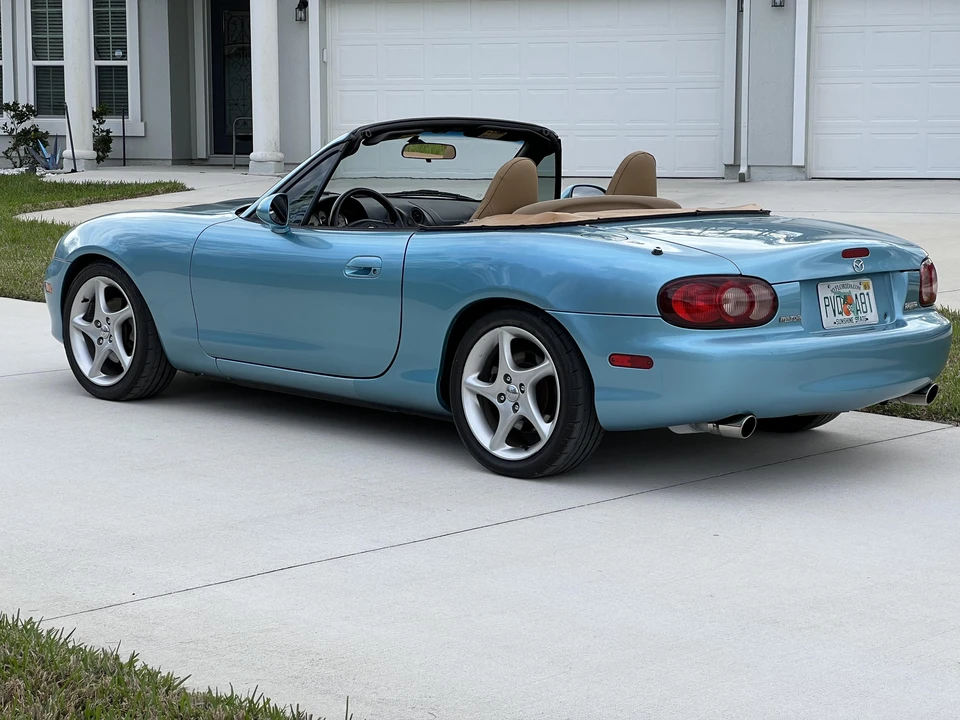 2001 Mazda NB MX-5 Miata - Image 8 of 31