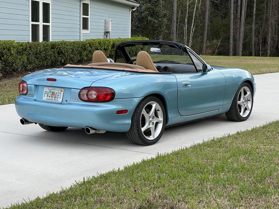 2001 Mazda NB MX-5 Miata - Image 10 of 31