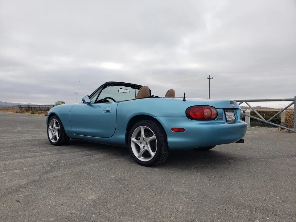 2001 Mazda NB MX-5 Miata - Image 31 of 31