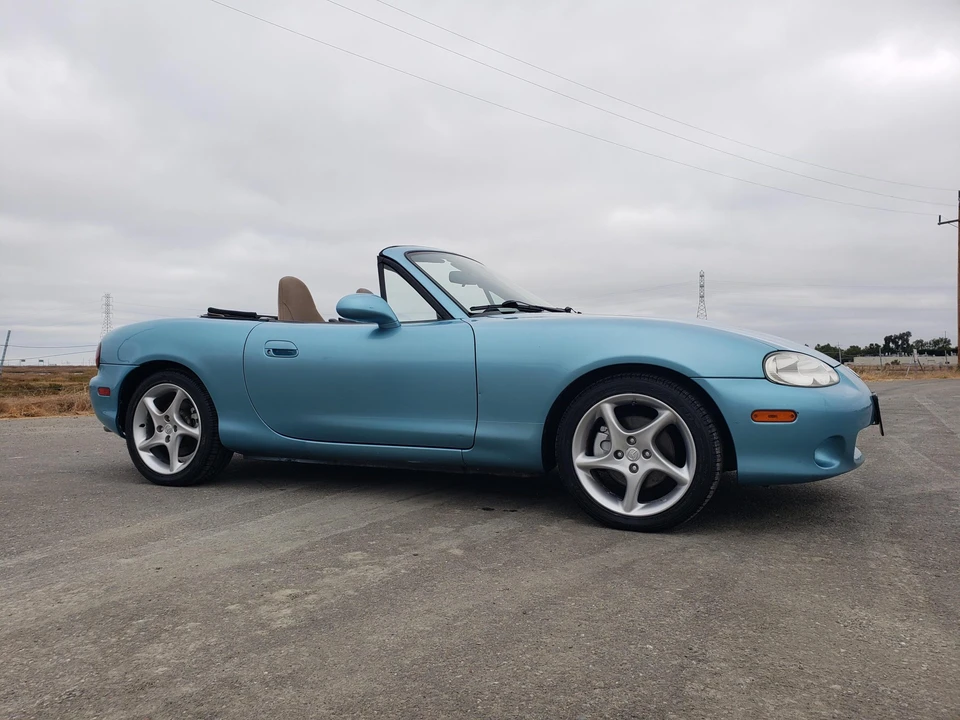2001 Mazda NB MX-5 Miata - Image 24 of 31