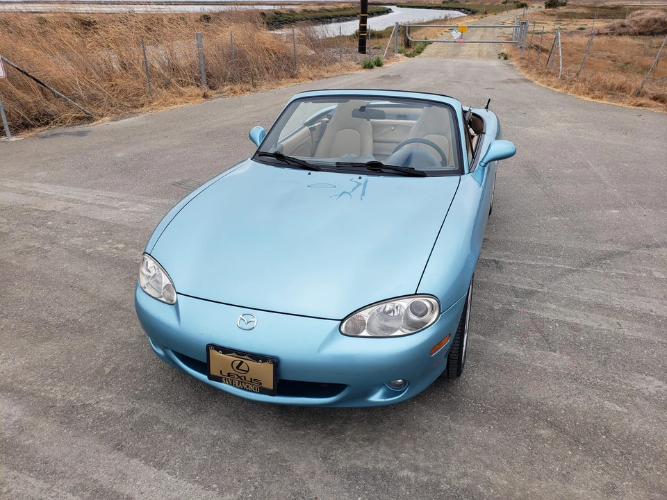 2001 Mazda NB MX-5 Miata - Image 18 of 31
