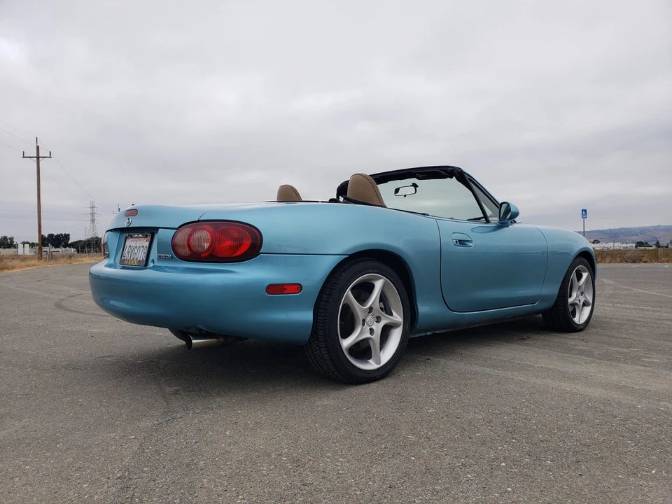 2001 Mazda NB MX-5 Miata - Image 7 of 31