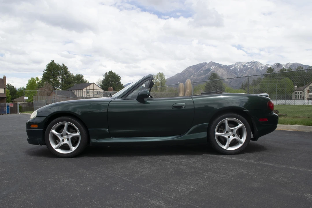 2001 Mazda NB MX-5 Miata - Image 8 of 31