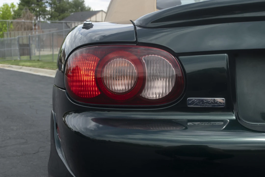 2001 Mazda NB MX-5 Miata - Image 25 of 31