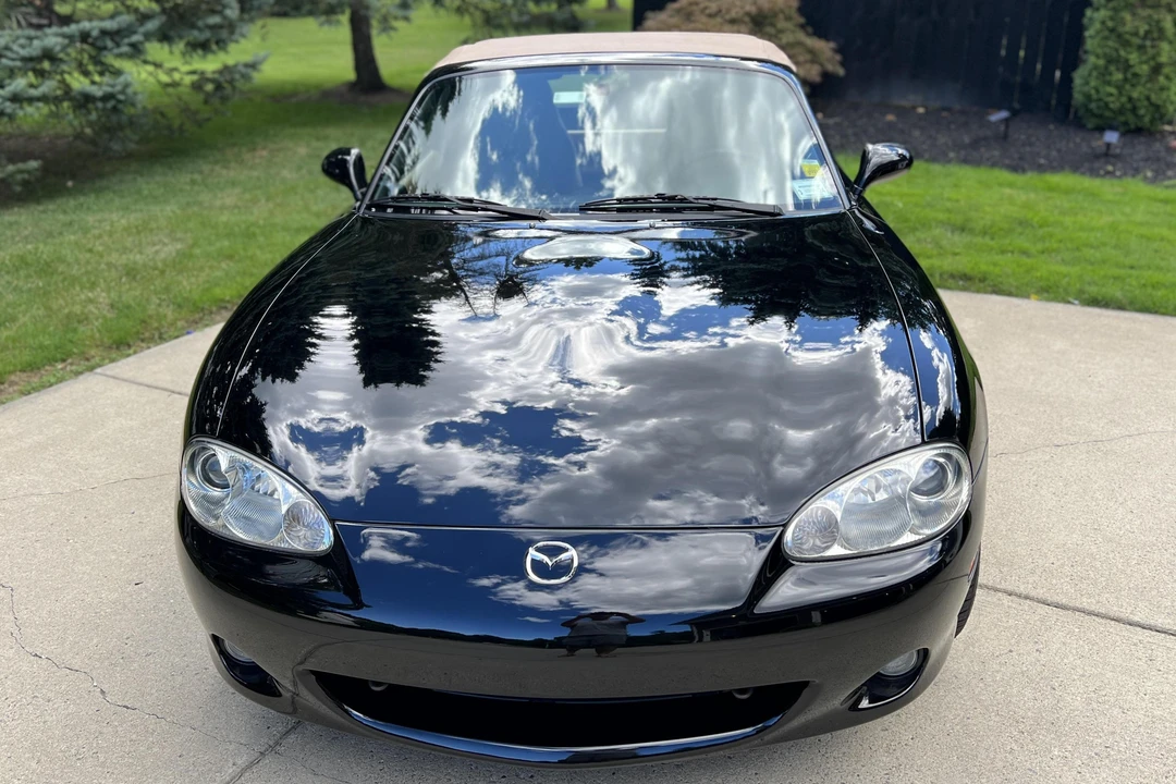 2001 Mazda NB MX-5 Miata - Image 2 of 14
