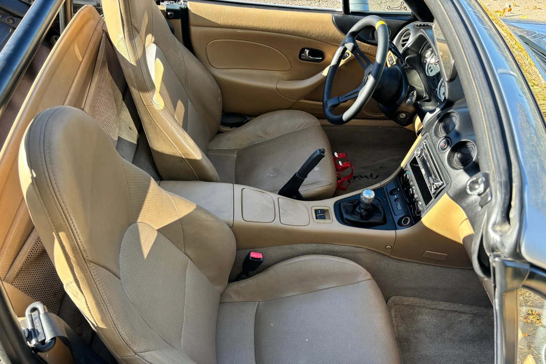2001 Mazda NB MX-5 Miata - Image 27 of 30