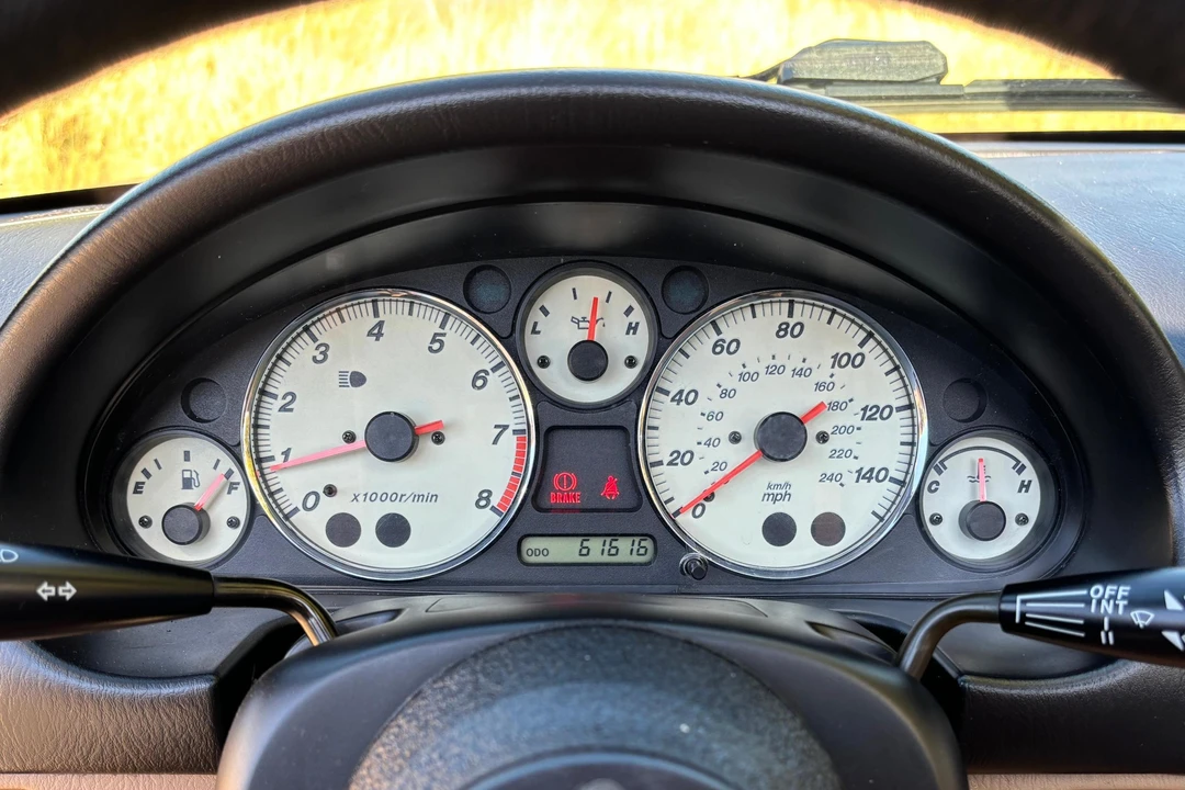 2001 Mazda NB MX-5 Miata - Image 29 of 30