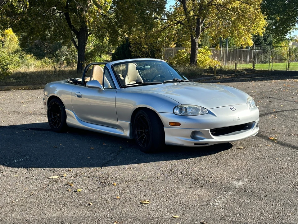 2001 Mazda NB MX-5 Miata - Image 10 of 30