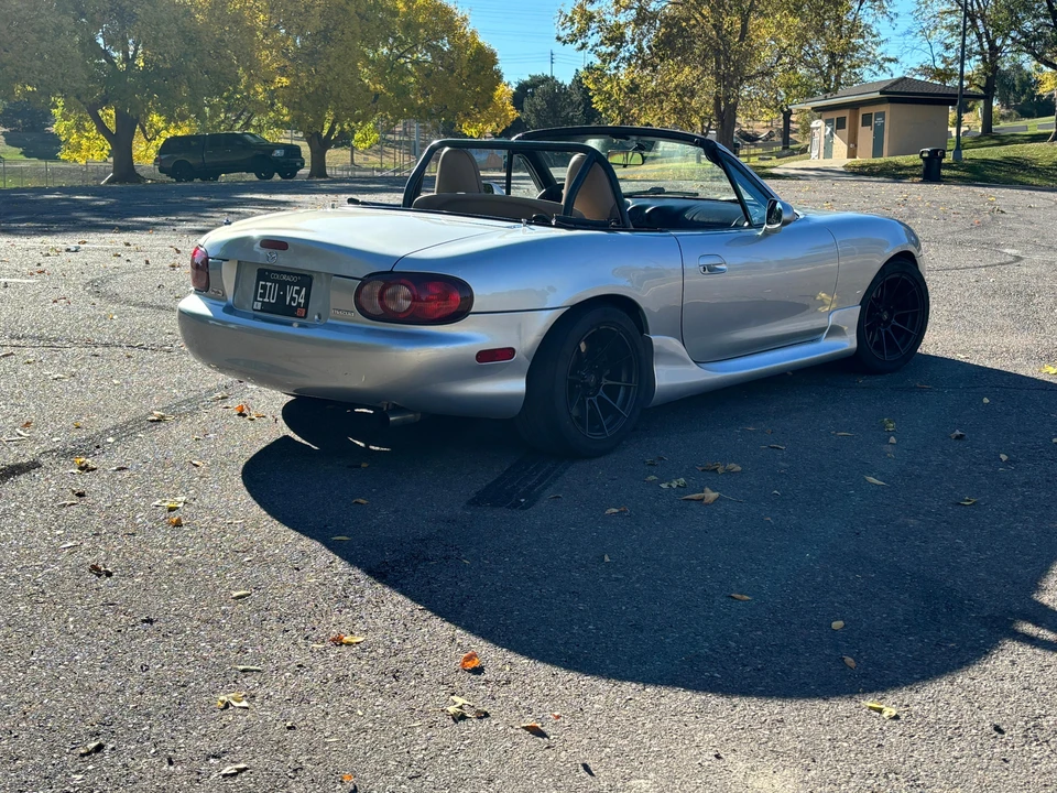 2001 Mazda NB MX-5 Miata - Image 9 of 30