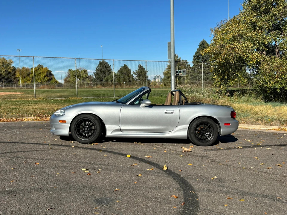 2001 Mazda NB MX-5 Miata - Image 7 of 30