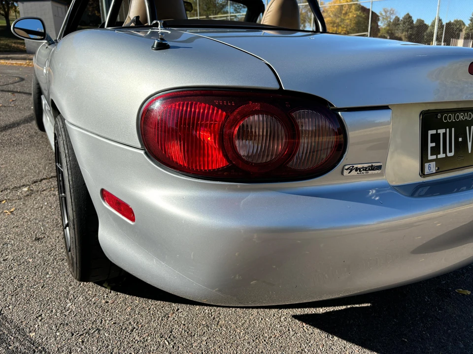 2001 Mazda NB MX-5 Miata - Image 16 of 30