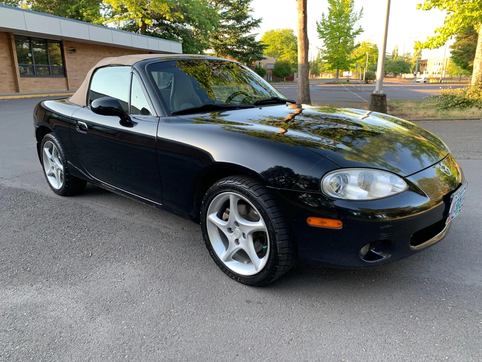 2001 Mazda NB MX-5 Miata - Image 26 of 31
