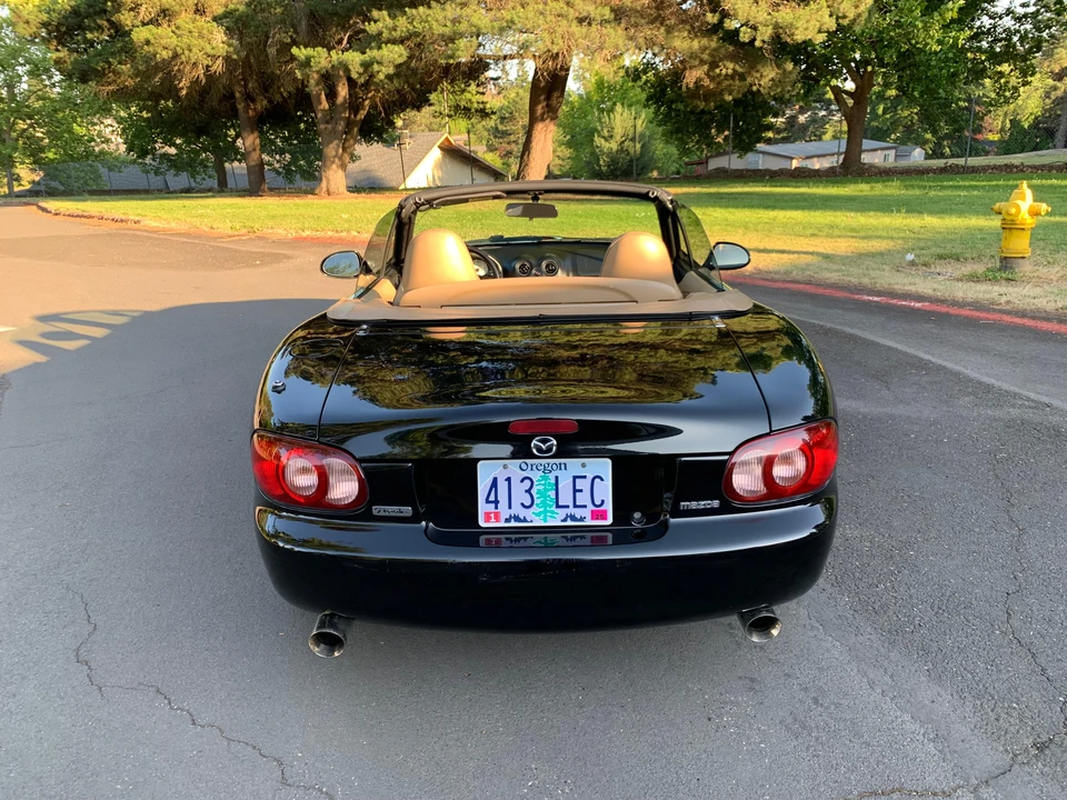 2001 Mazda NB MX-5 Miata - Image 11 of 31