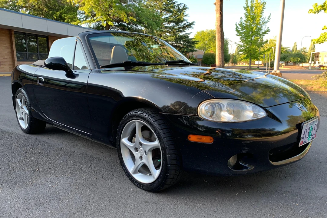 2001 Mazda NB MX-5 Miata - Image 17 of 31