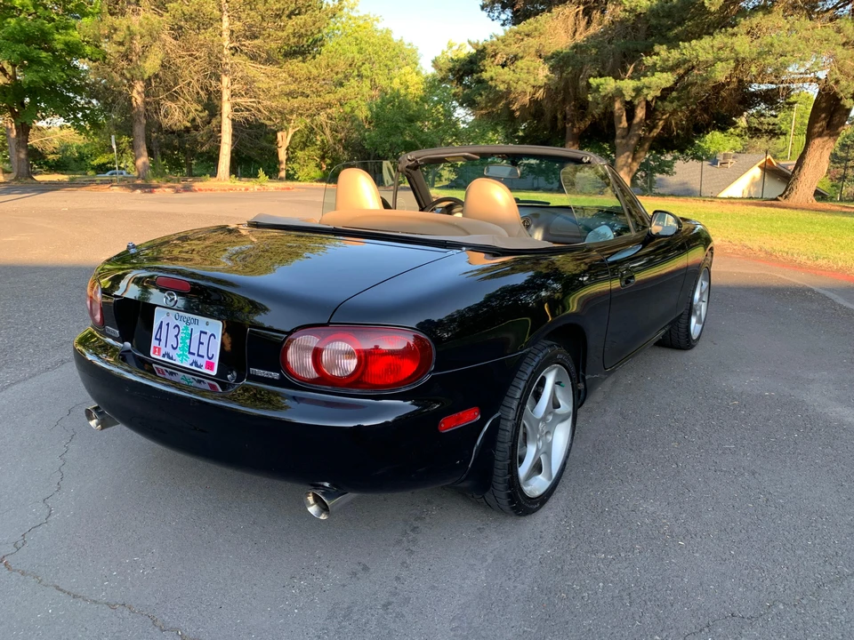 2001 Mazda NB MX-5 Miata - Image 12 of 31