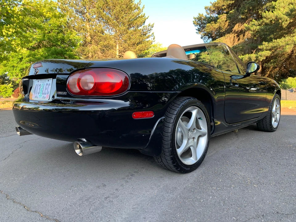 2001 Mazda NB MX-5 Miata - Image 14 of 31
