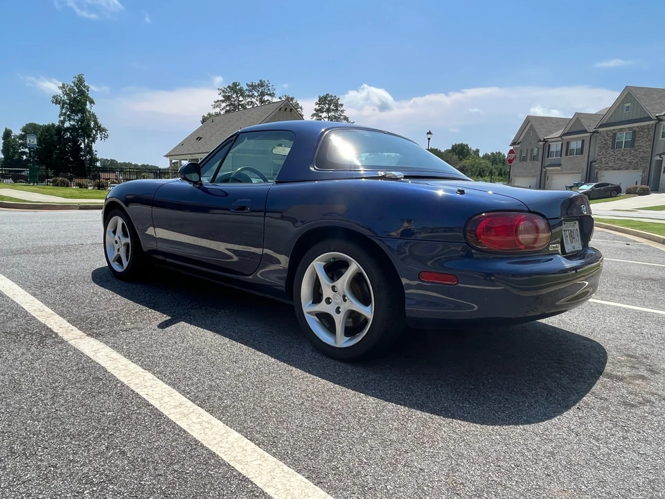 2001 Mazda NB MX-5 Miata - Image 27 of 31