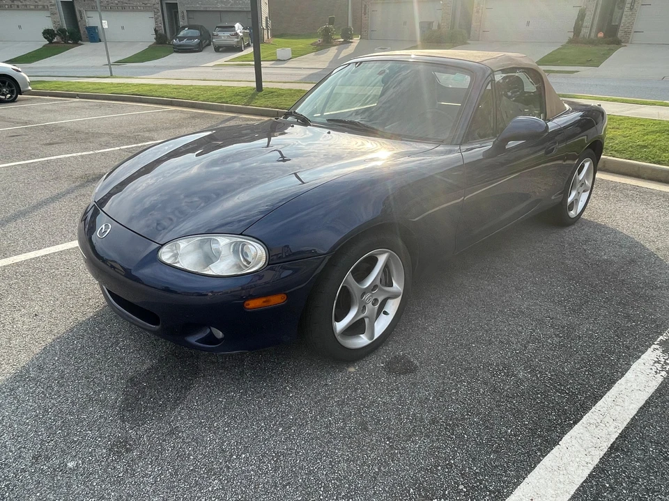2001 Mazda NB MX-5 Miata - Image 17 of 31
