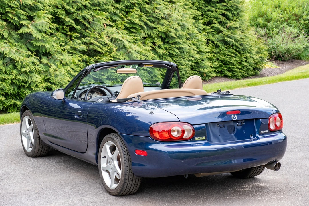 2001 Mazda NB MX-5 Miata - Image 4 of 31