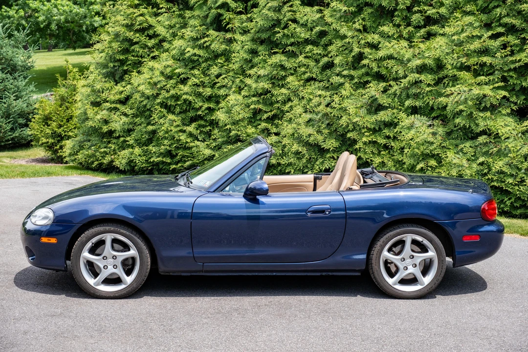 2001 Mazda NB MX-5 Miata - Image 11 of 31
