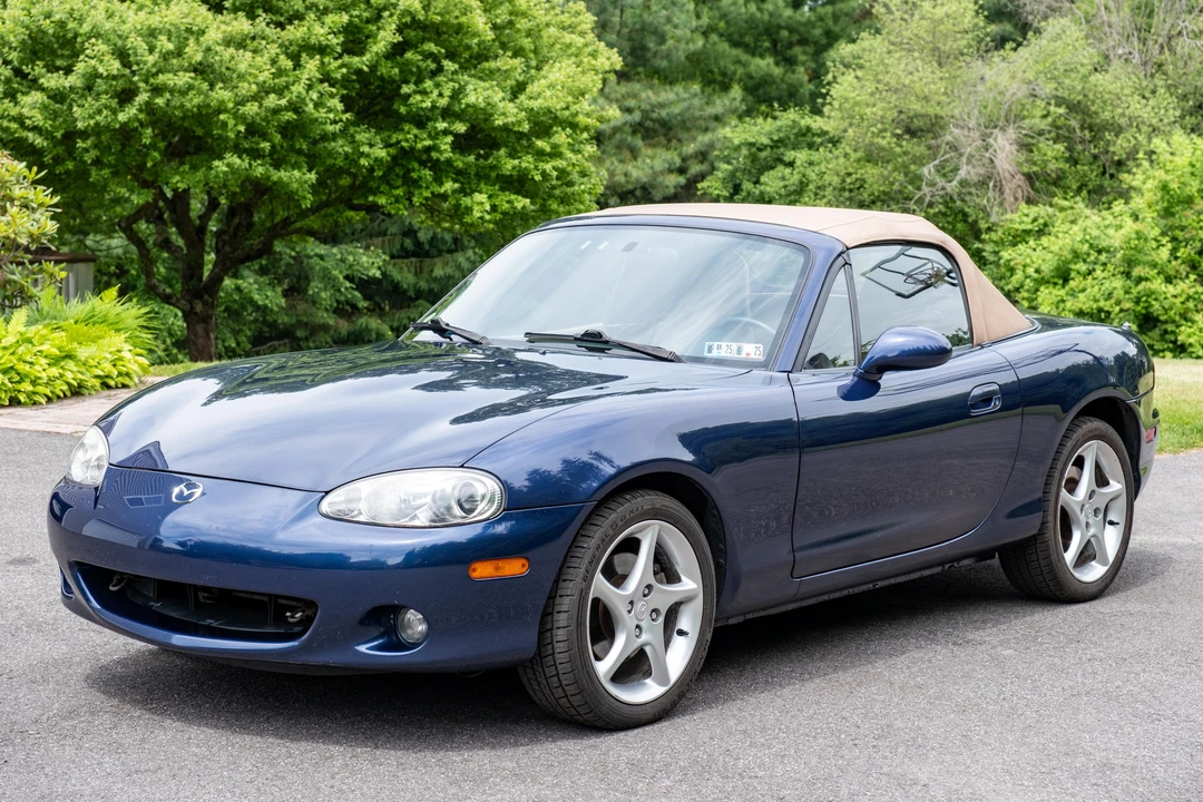 2001 Mazda NB MX-5 Miata - Image 18 of 31