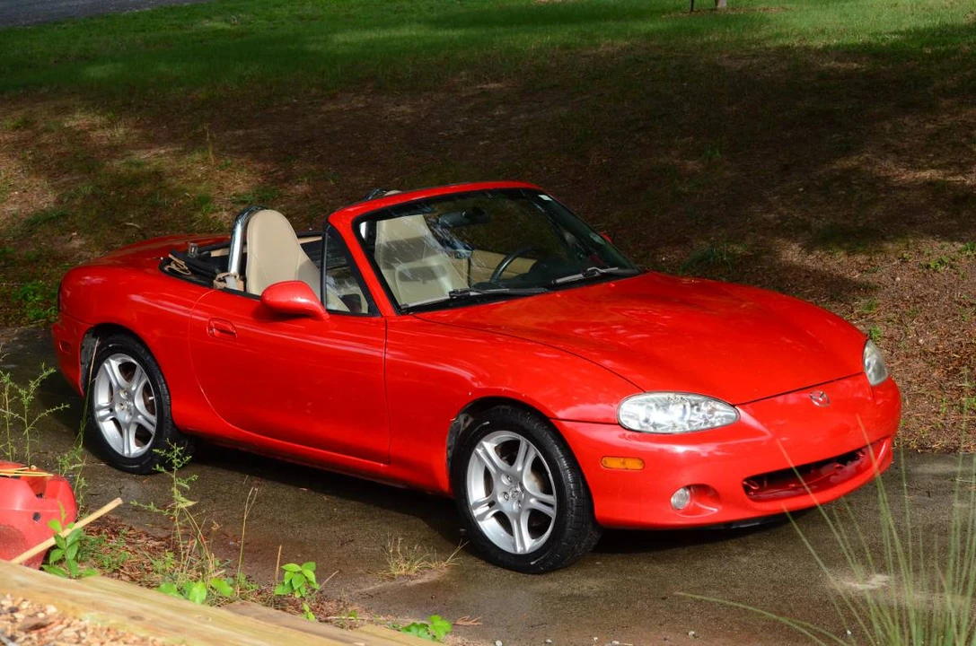 2001 Mazda NB MX-5 Miata - Image 3 of 13