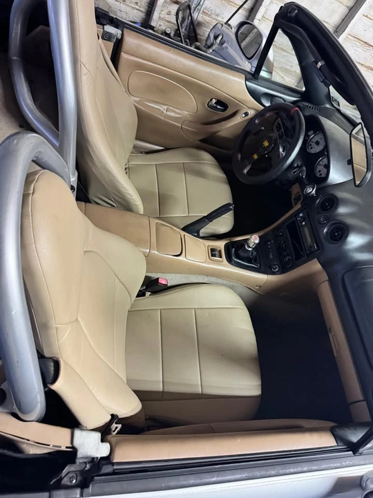 2001 Mazda NB MX-5 Miata - Image 3 of 4