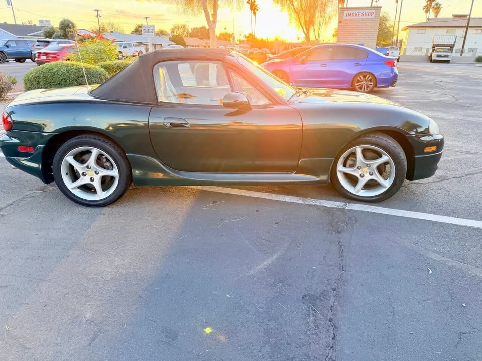 2001 Mazda NB MX-5 Miata - Image 7 of 20