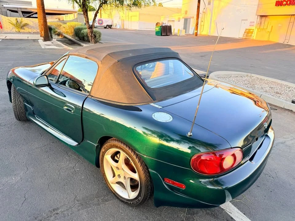 2001 Mazda NB MX-5 Miata - Image 8 of 20