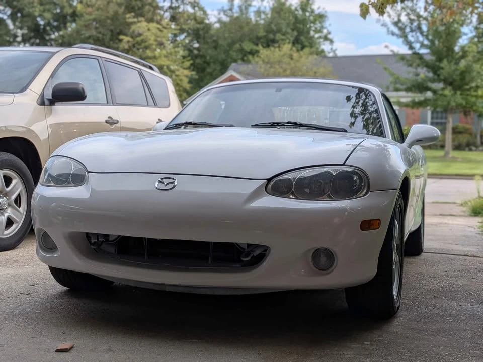 2001 Mazda NB MX-5 Miata - Image 11 of 17