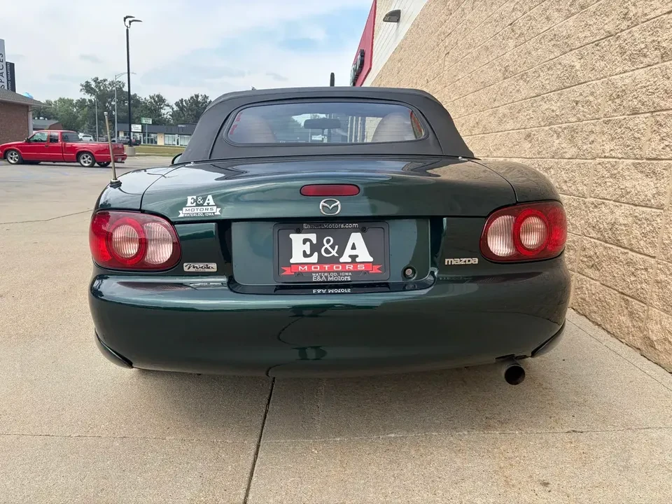 2001 Mazda NB MX-5 Miata - Image 5 of 7