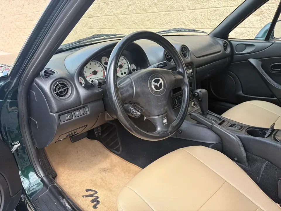 2001 Mazda NB MX-5 Miata - Image 6 of 7