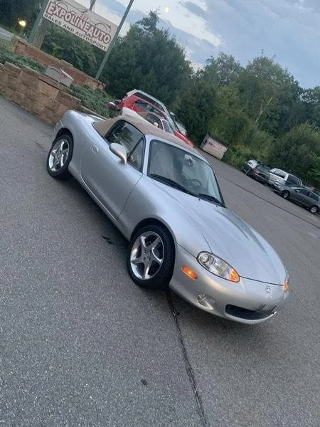2001 Mazda NB MX-5 Miata - Image 6 of 20