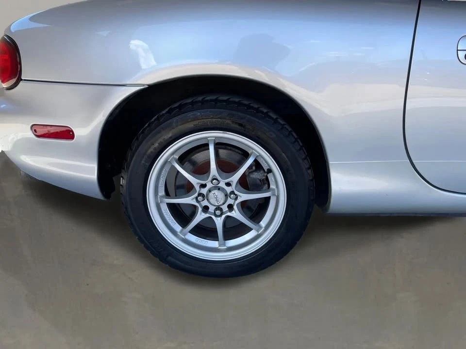 2001 Mazda NB MX-5 Miata - Image 11 of 20