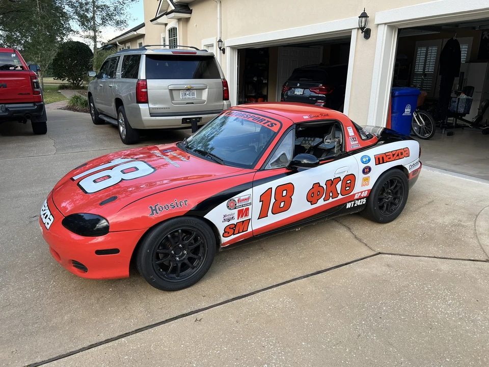 2001 Mazda NB MX-5 Miata - Image 5 of 31