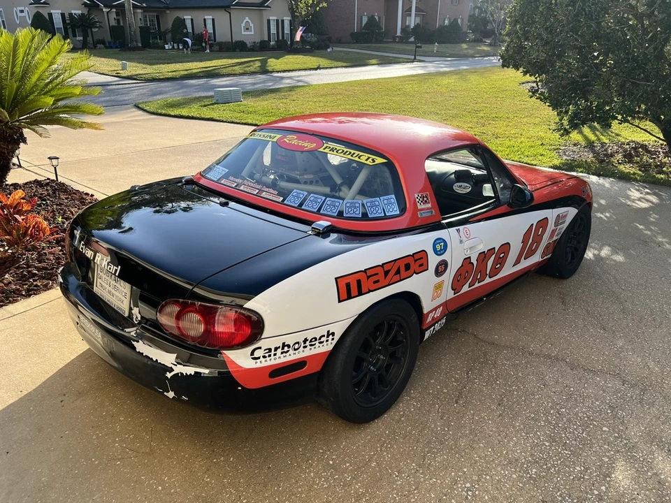 2001 Mazda NB MX-5 Miata - Image 8 of 31