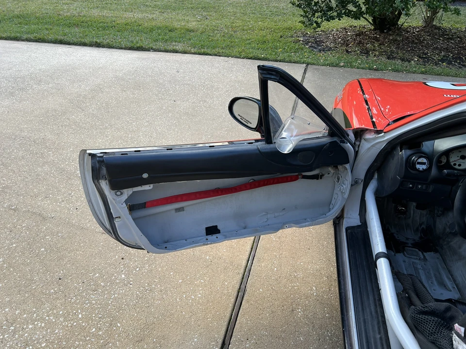 2001 Mazda NB MX-5 Miata - Image 22 of 31
