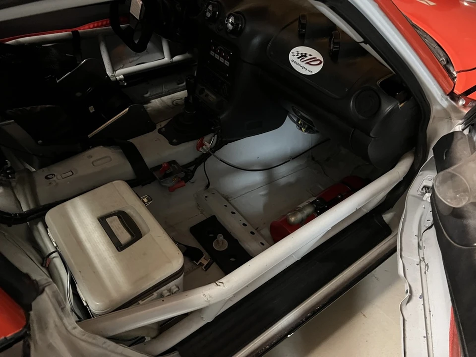2001 Mazda NB MX-5 Miata - Image 23 of 31