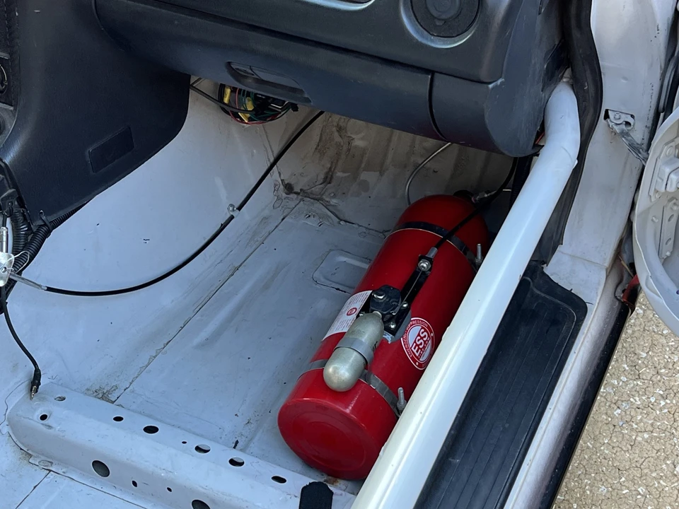 2001 Mazda NB MX-5 Miata - Image 27 of 31