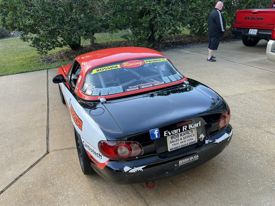 2001 Mazda NB MX-5 Miata - Image 6 of 31