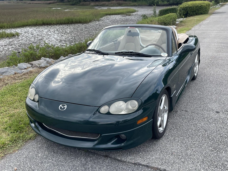 2001 Mazda NB MX-5 Miata - Image 2 of 31