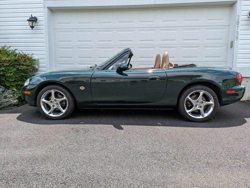 2001 Mazda NB MX-5 Miata - Image 4 of 31