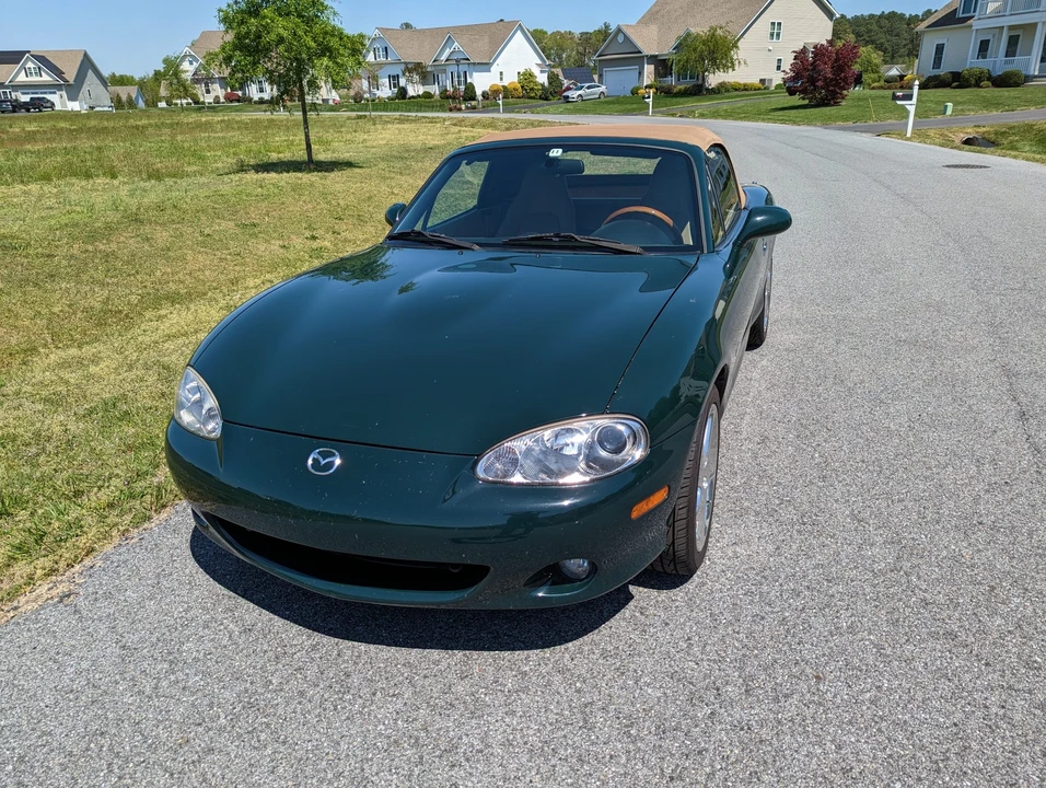 2001 Mazda NB MX-5 Miata - Image 2 of 31
