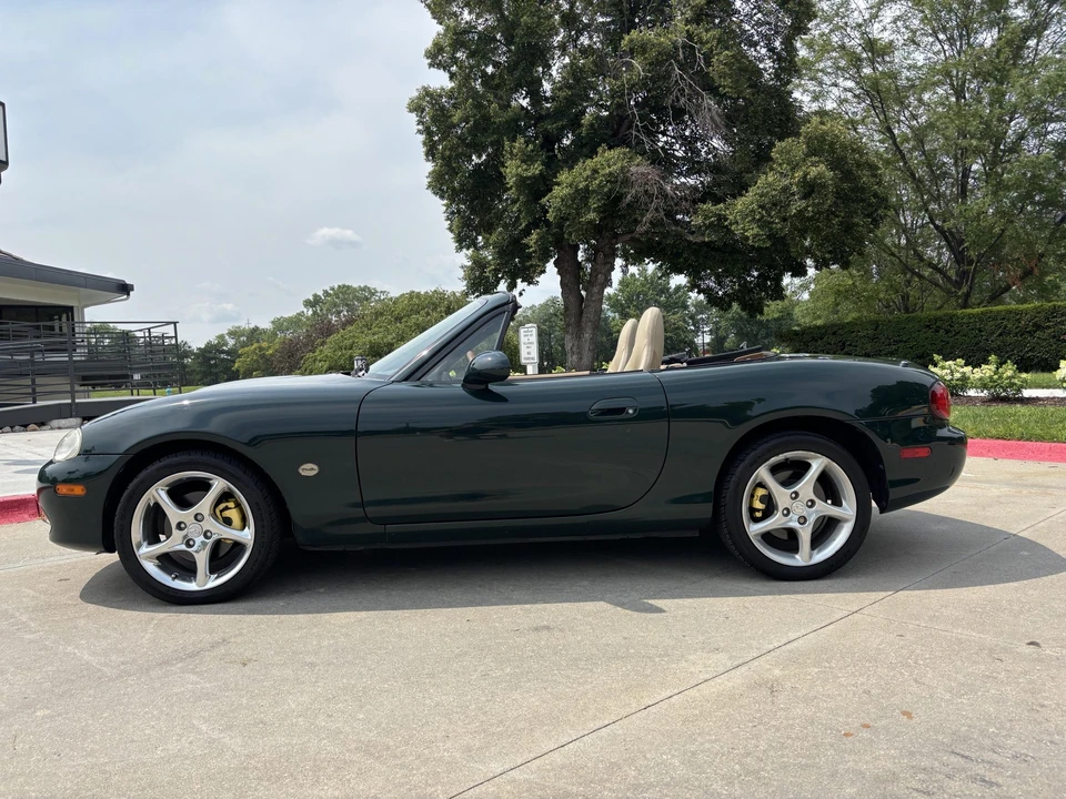 2001 Mazda NB MX-5 Miata - Image 9 of 31