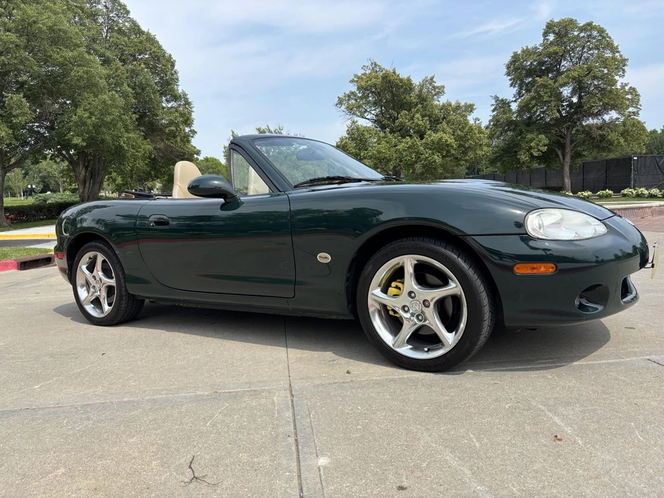 2001 Mazda NB MX-5 Miata - Image 18 of 31