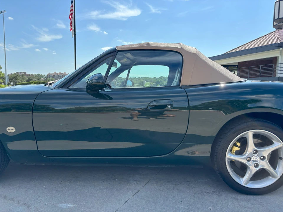 2001 Mazda NB MX-5 Miata - Image 24 of 31