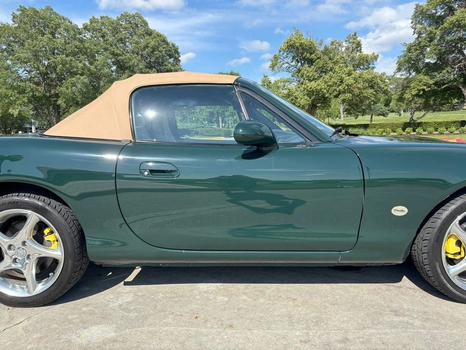 2001 Mazda NB MX-5 Miata - Image 29 of 31